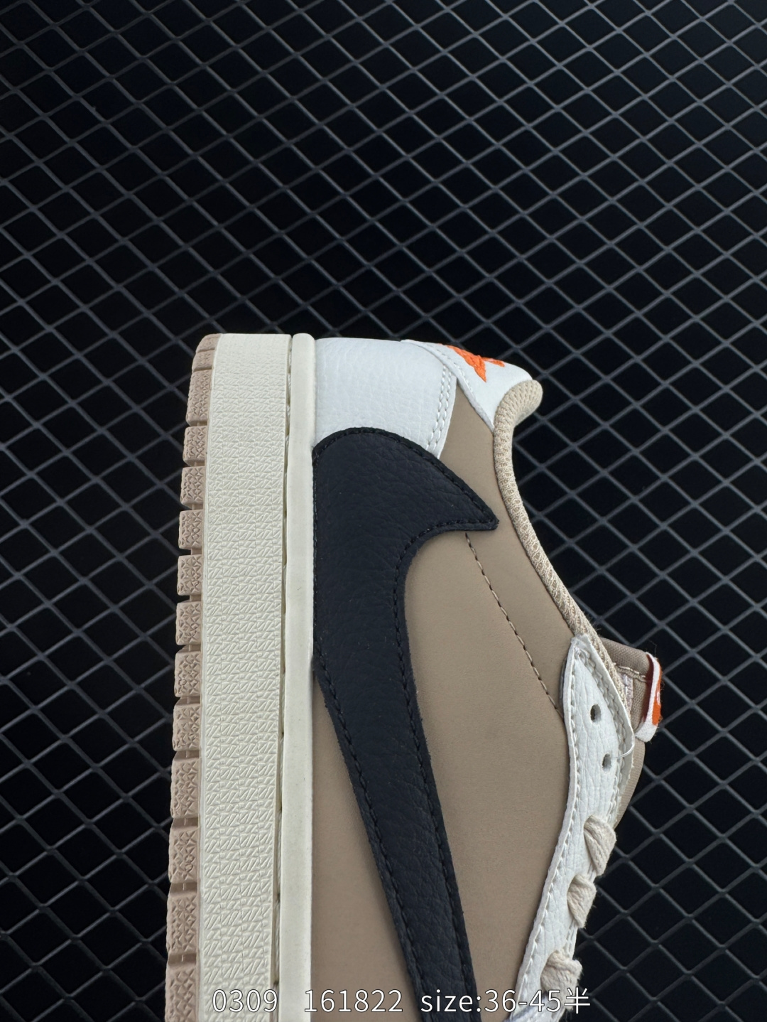 Travis Scott X Air Jordan 1 Low ”Medium Olive“